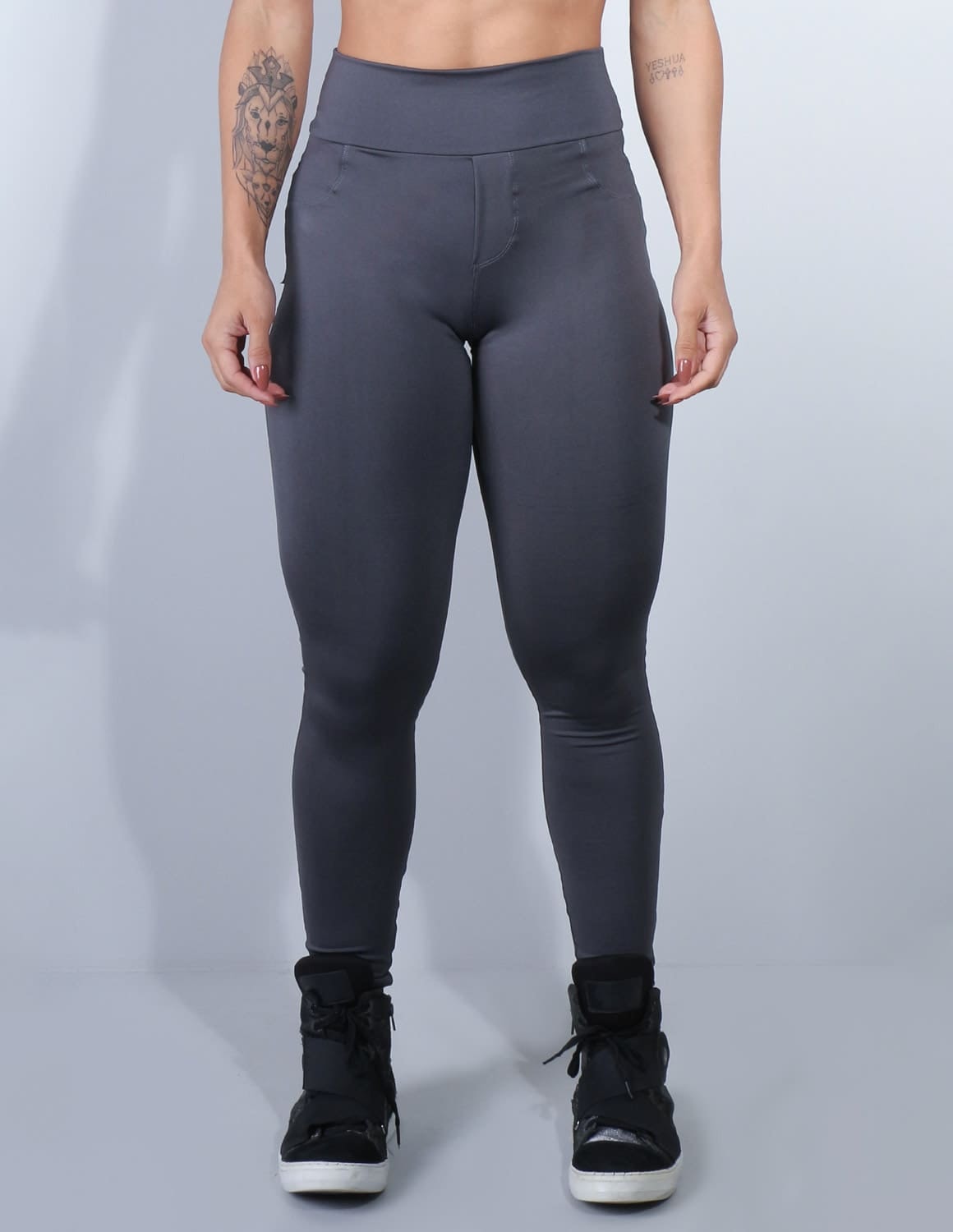 Calça Legging com Bolsos Grafite | Ref: 4.4.4241-28