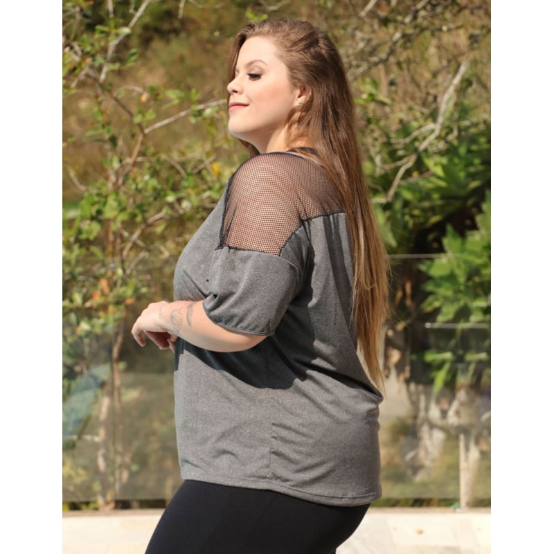 Blusa Plus Size Mescla em Dry Fit com Recortes de Tela Preta | Ref: 4.4.4143-0301