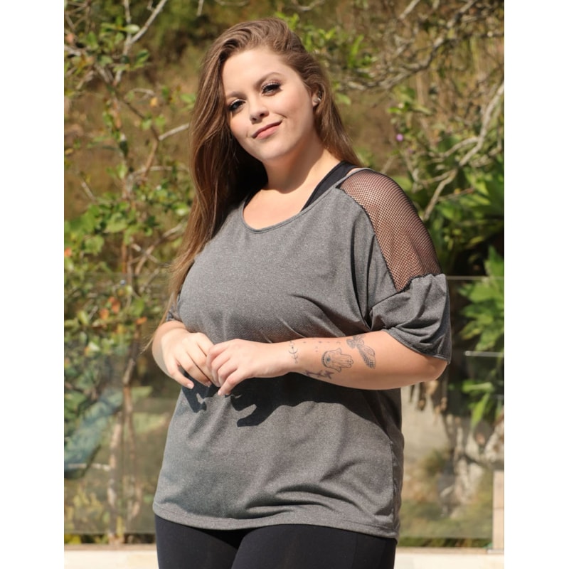 Blusa Plus Size Mescla em Dry Fit com Recortes de Tela Preta | Ref: 4.4.4143-0301