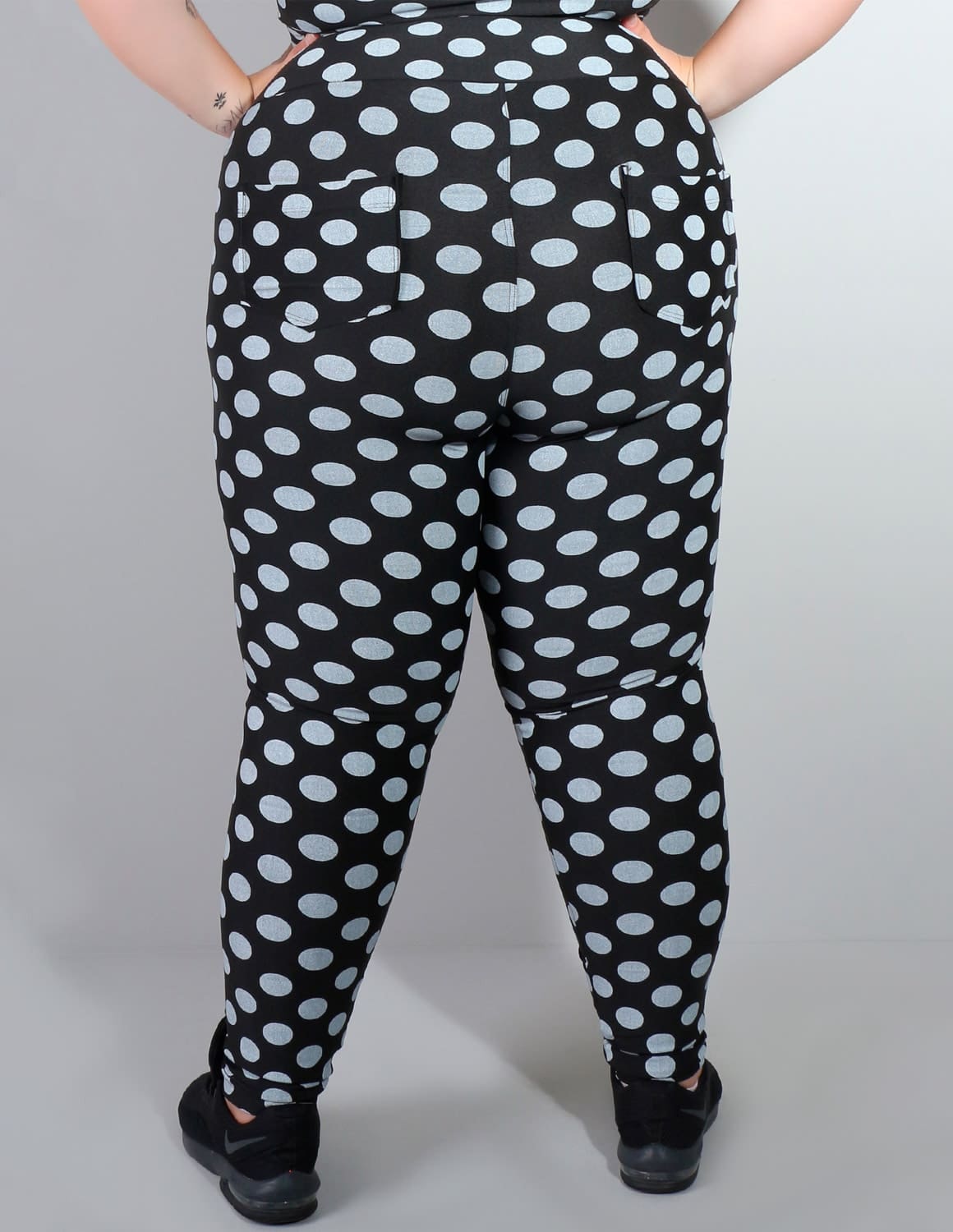 Calça Plus Size Estampada com Bolsos | Ref: 4.4.4156-3123