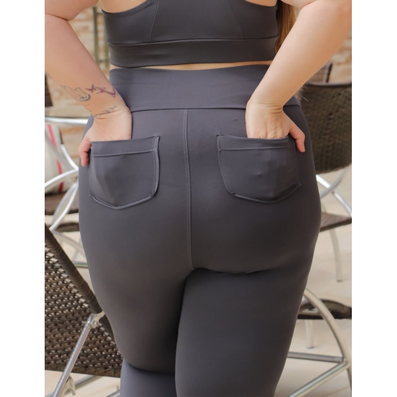 Calça Plus Size Grafite com Bolsos | Ref: 4.4.4156-28