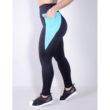 Calça Legging Empina Bumbum Preta com Tela e Bolsos | Ref: 4.4.4296-0138