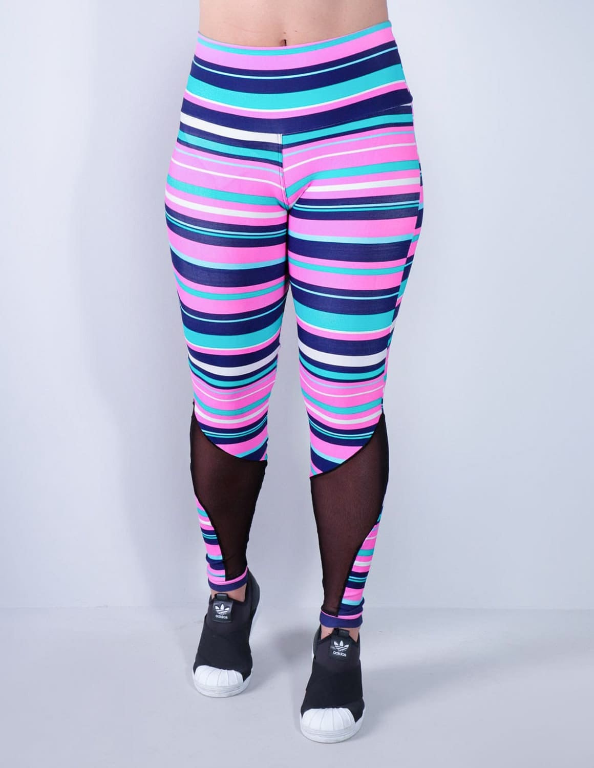 Calça Feminina Estampada com Recortes de Tule | Ref: 4.4.1591-3159