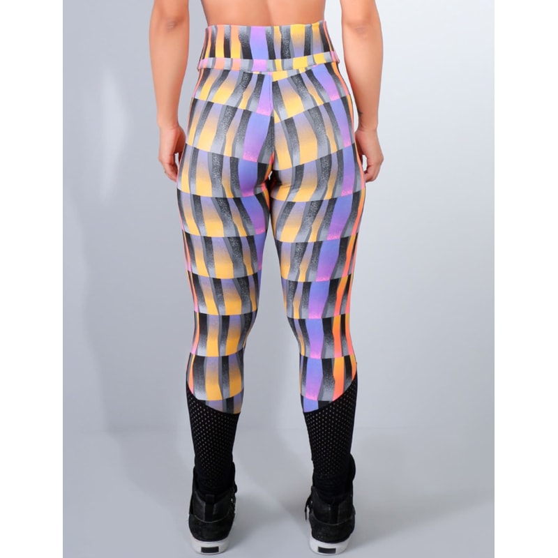 Calça Fitness Estampada com Recortes de Poliamida Preta | Ref: 4.4.4158-3126