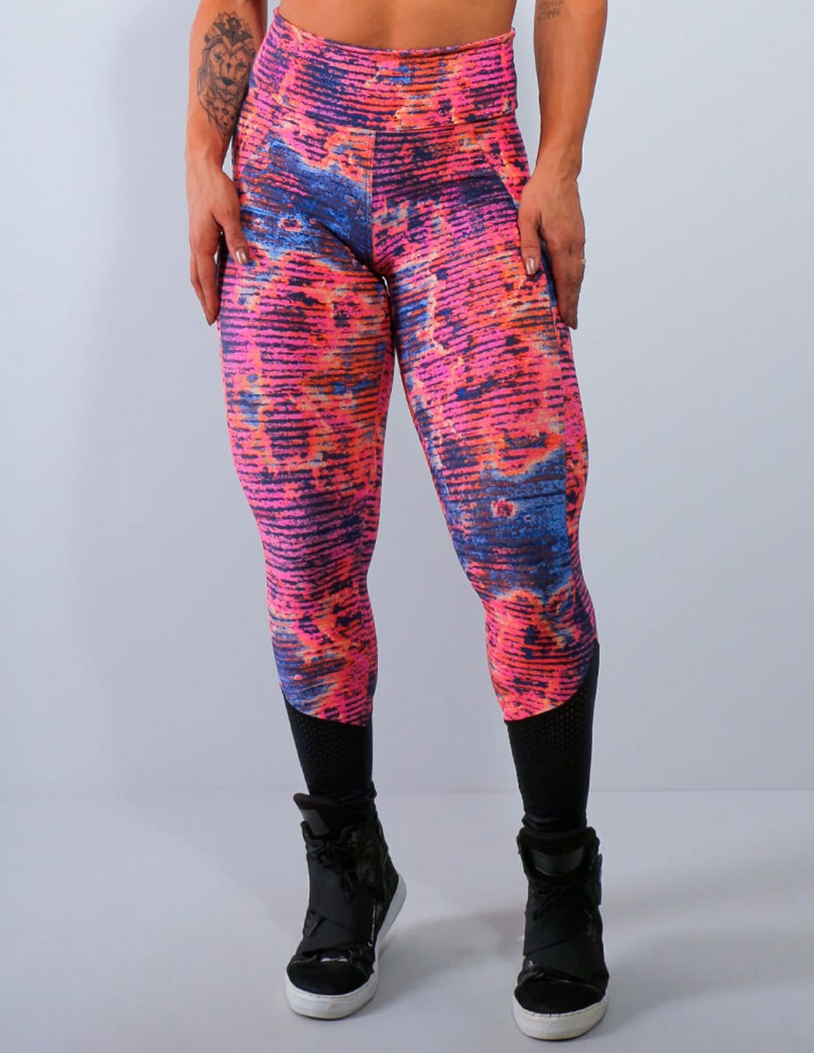 Calça Fitness com Estampa e Tela de Poliamida | Ref: 4.4.4158-3107