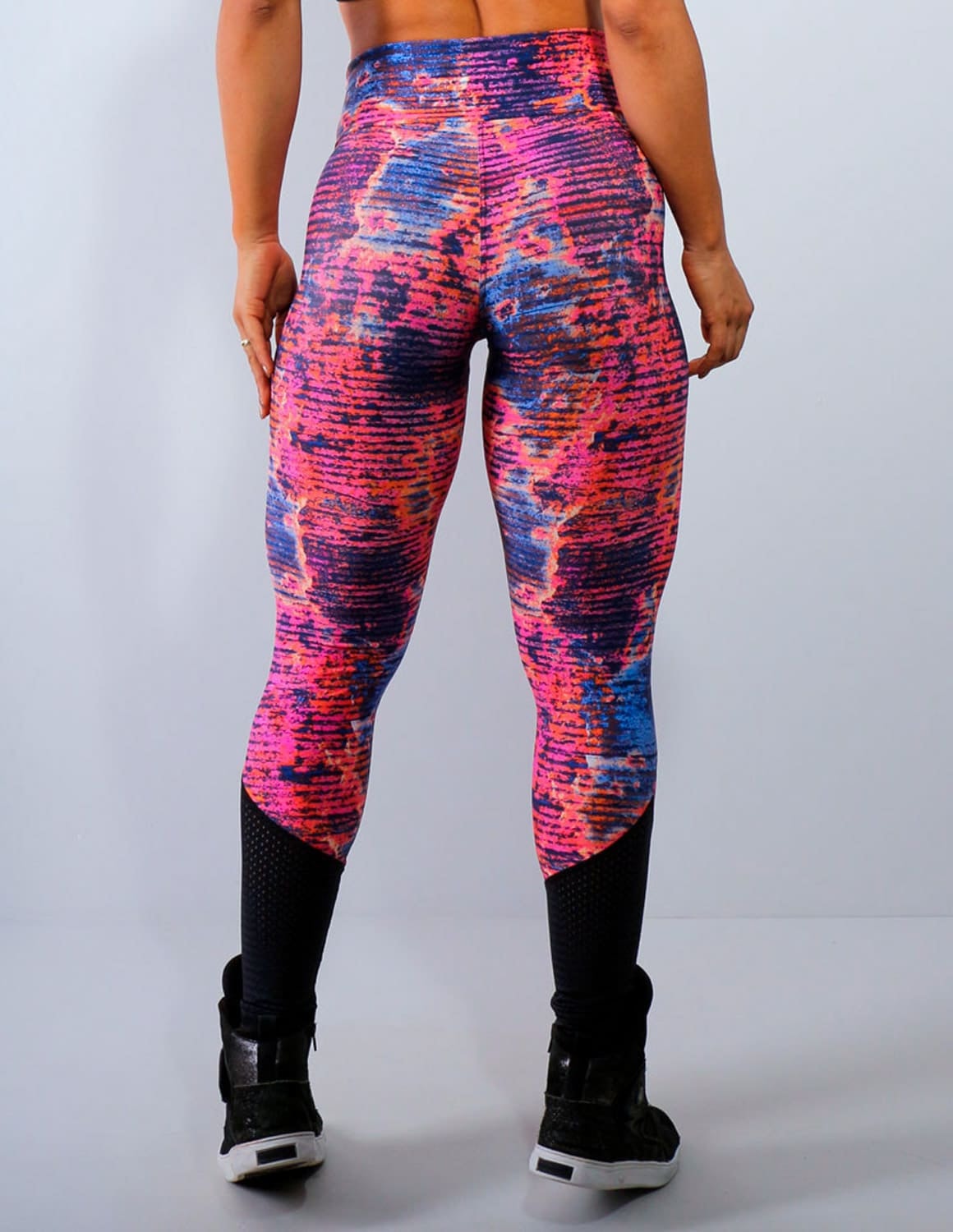 Calça Fitness com Estampa e Tela de Poliamida | Ref: 4.4.4158-3107