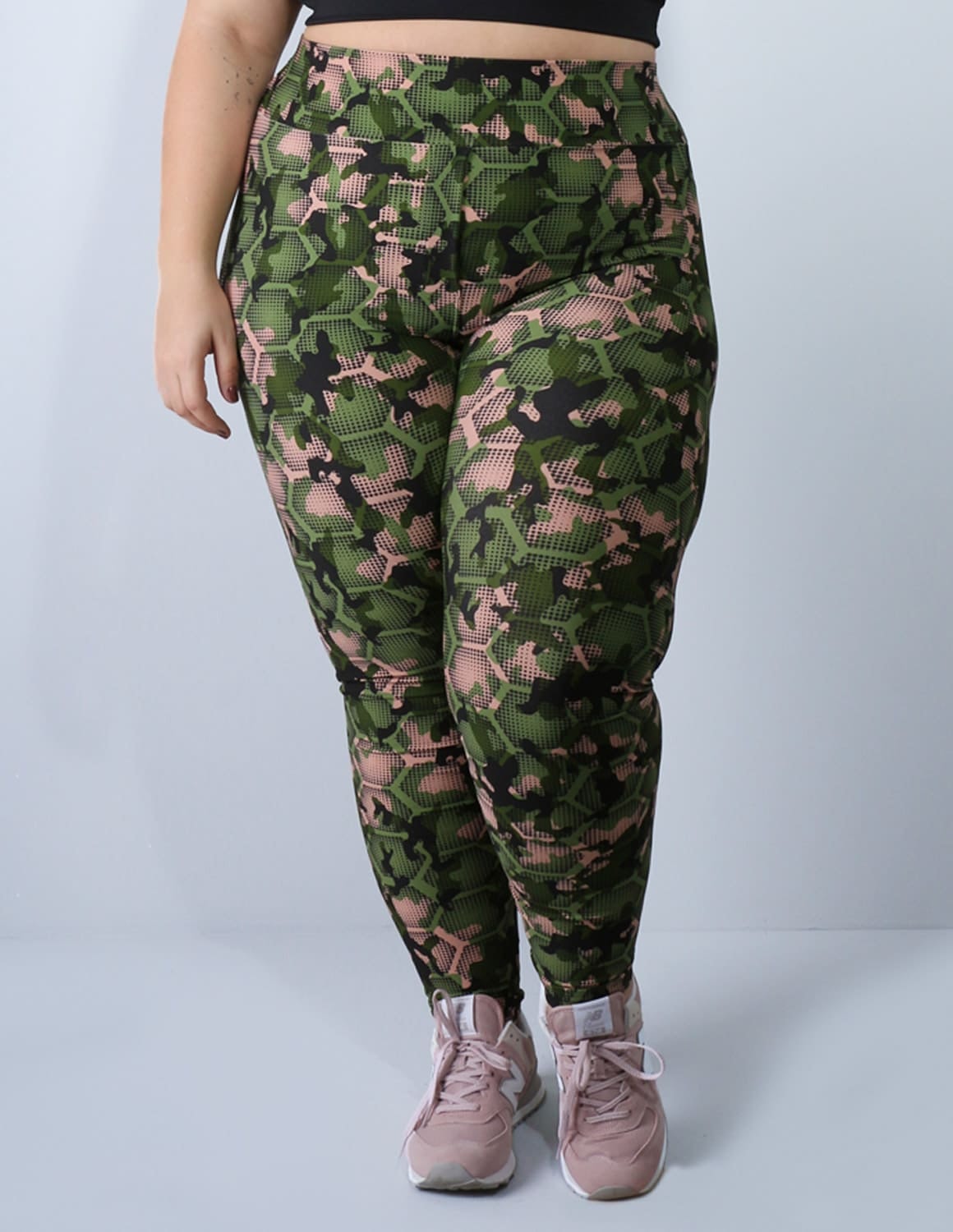 Calça Feminina Plus Size Estampada com Bolsos | Ref: 4.4.4156-3082