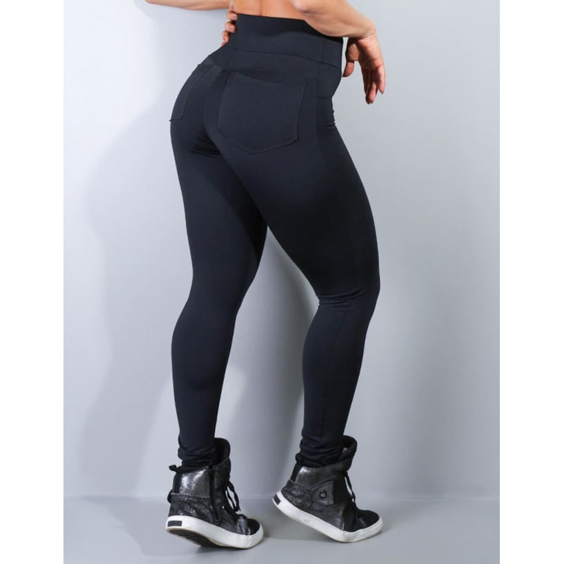 Calça Legging Preta com Bolsos | Ref: 4.4.4119-01