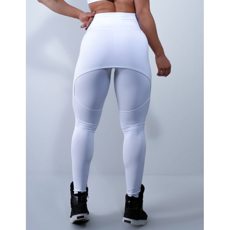 Calça Branca com Tapa Bumbum | Ref: 4.4.4061-02