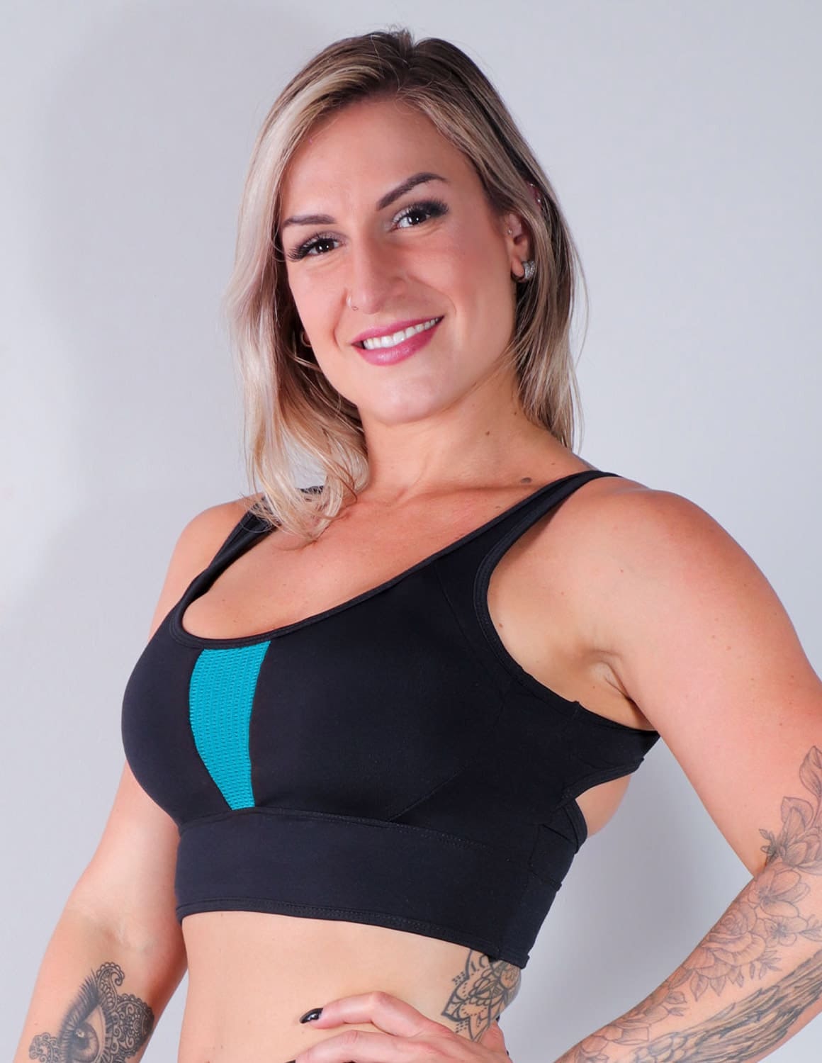 Cropped Preto com Bojo e Tela de Poliamida | Ref: 4.4.4313-0138