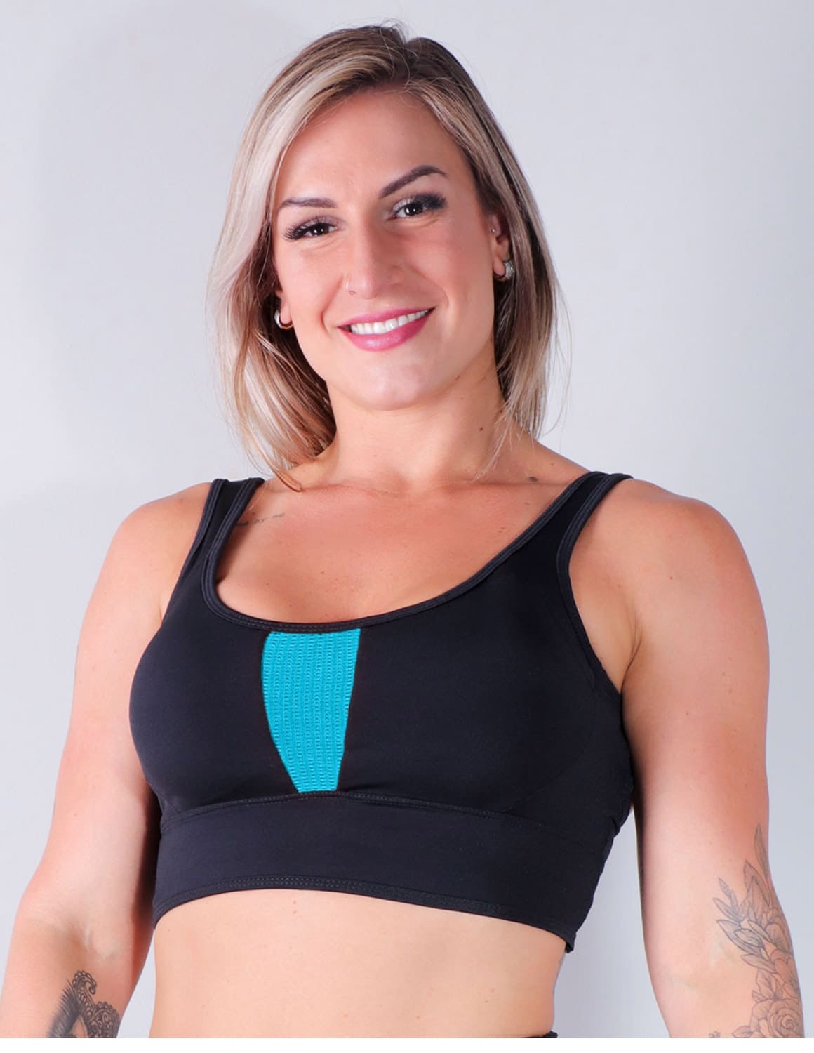 Cropped Preto com Bojo e Tela de Poliamida | Ref: 4.4.4313-0138