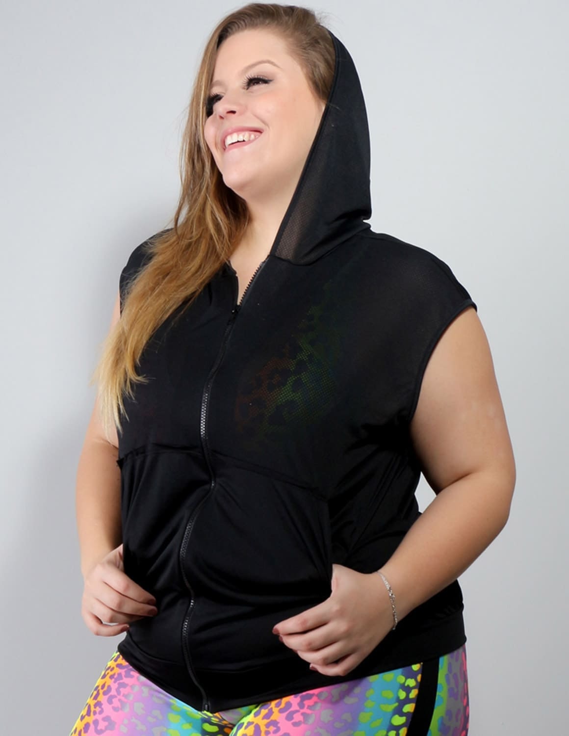 Colete Plus Size Preto Dry Fit com Bolsos | Ref: 4.4.4051DRESS-01