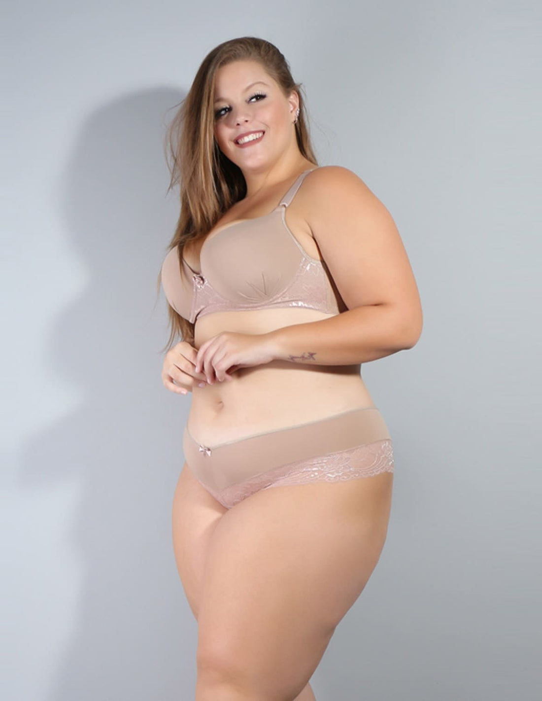 Conjunto Plus Size de Lingerie Bege | Ref: 1.1.4281-26