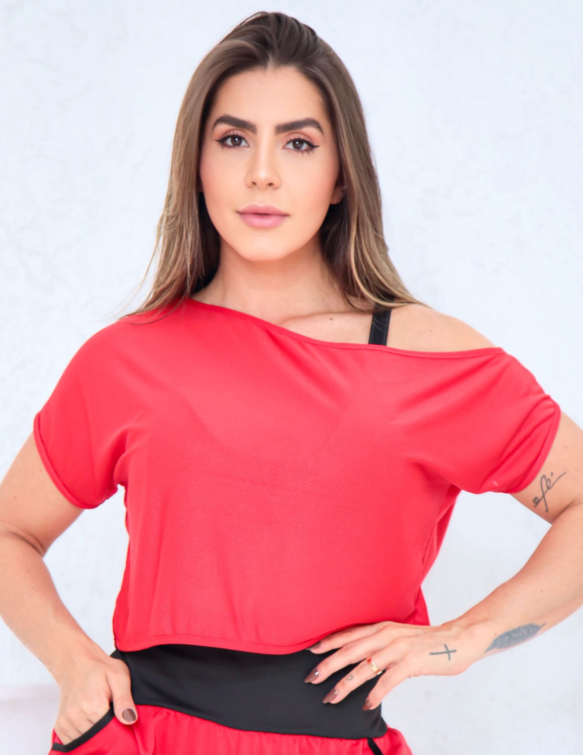 Bata Fitness Ombro Só em Dry Fit Vermelho