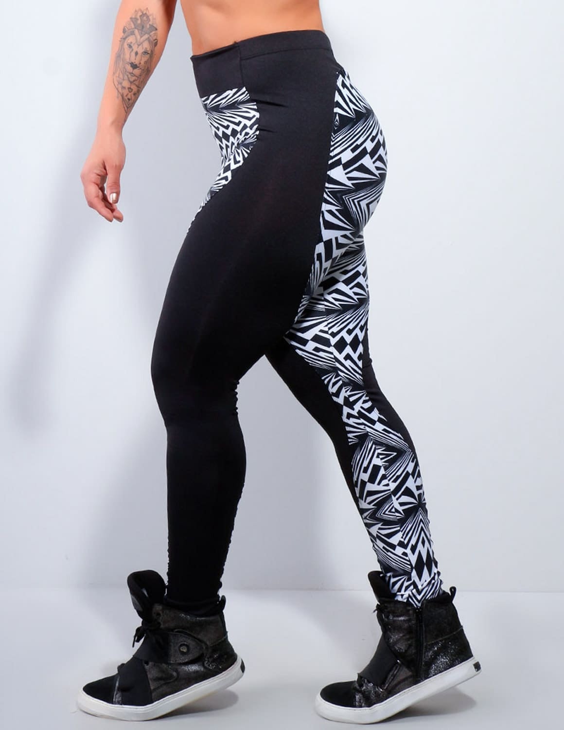 Calça Valoriza Bumbum com Cirrê Estampado | Ref: 4.4.4163-3102