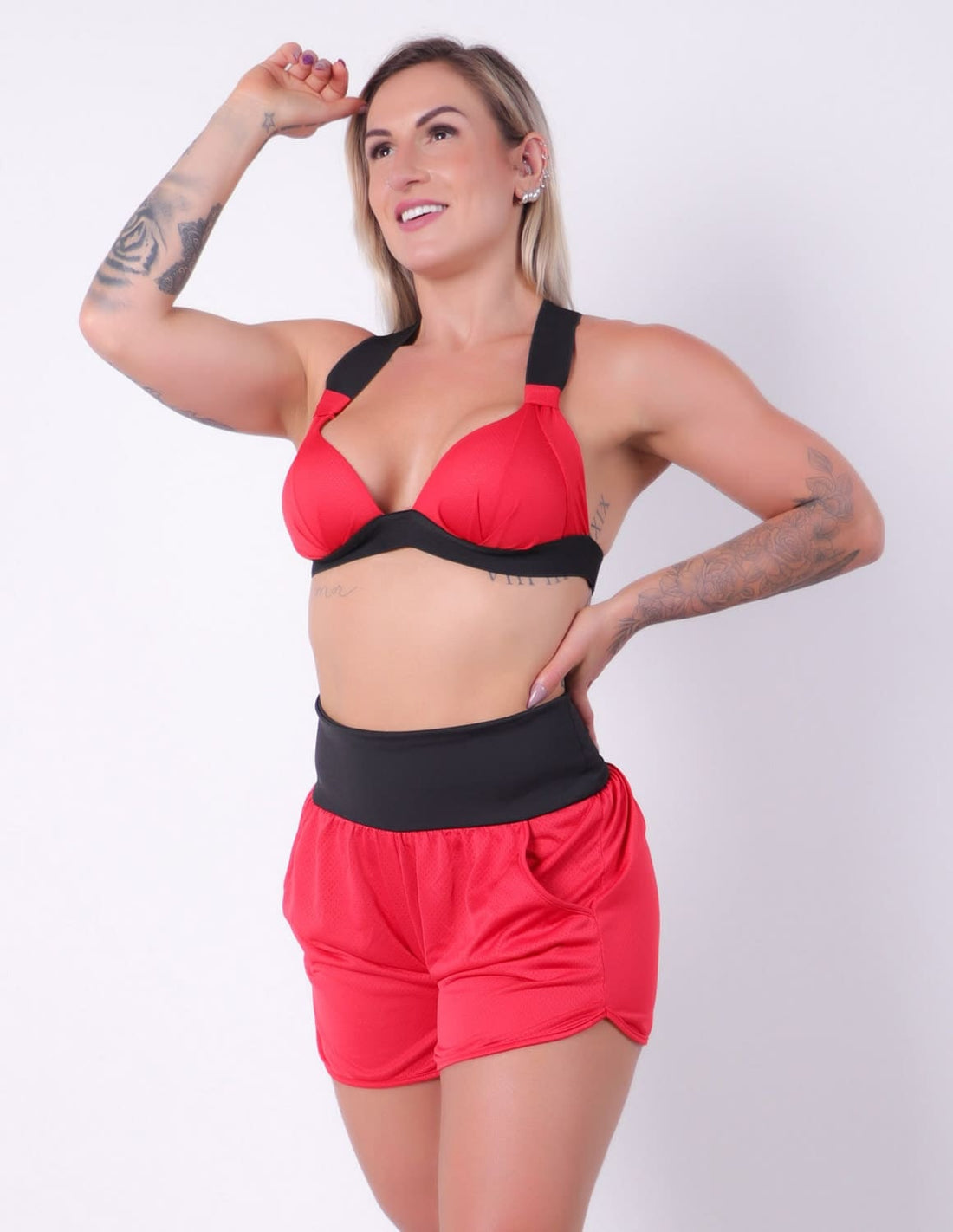 Conjunto Feminino em Dry Fit Vermelho com Short e Top com Bojo | Ref: 8.8.0118-1101