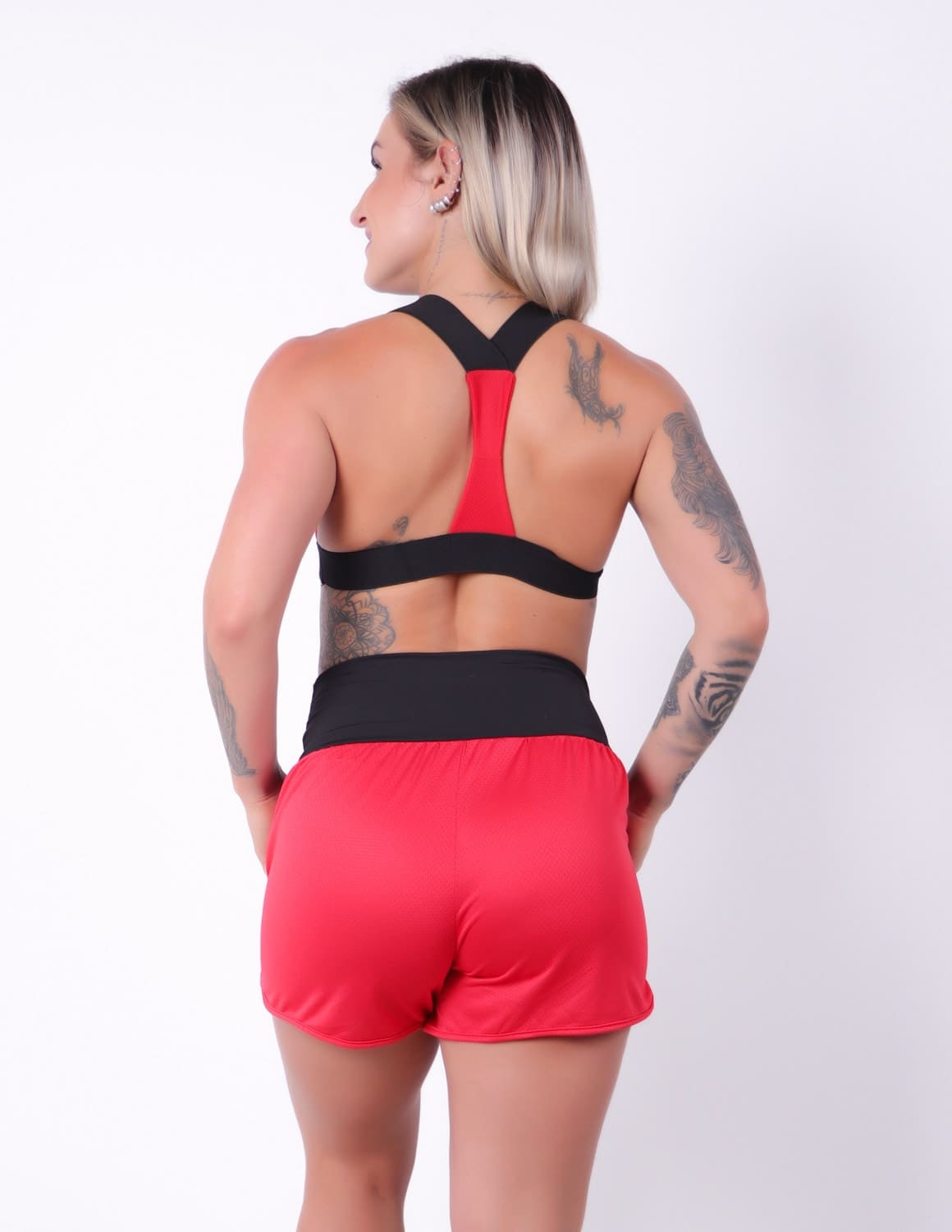 Conjunto Feminino em Dry Fit Vermelho com Short e Top com Bojo | Ref: 8.8.0118-1101