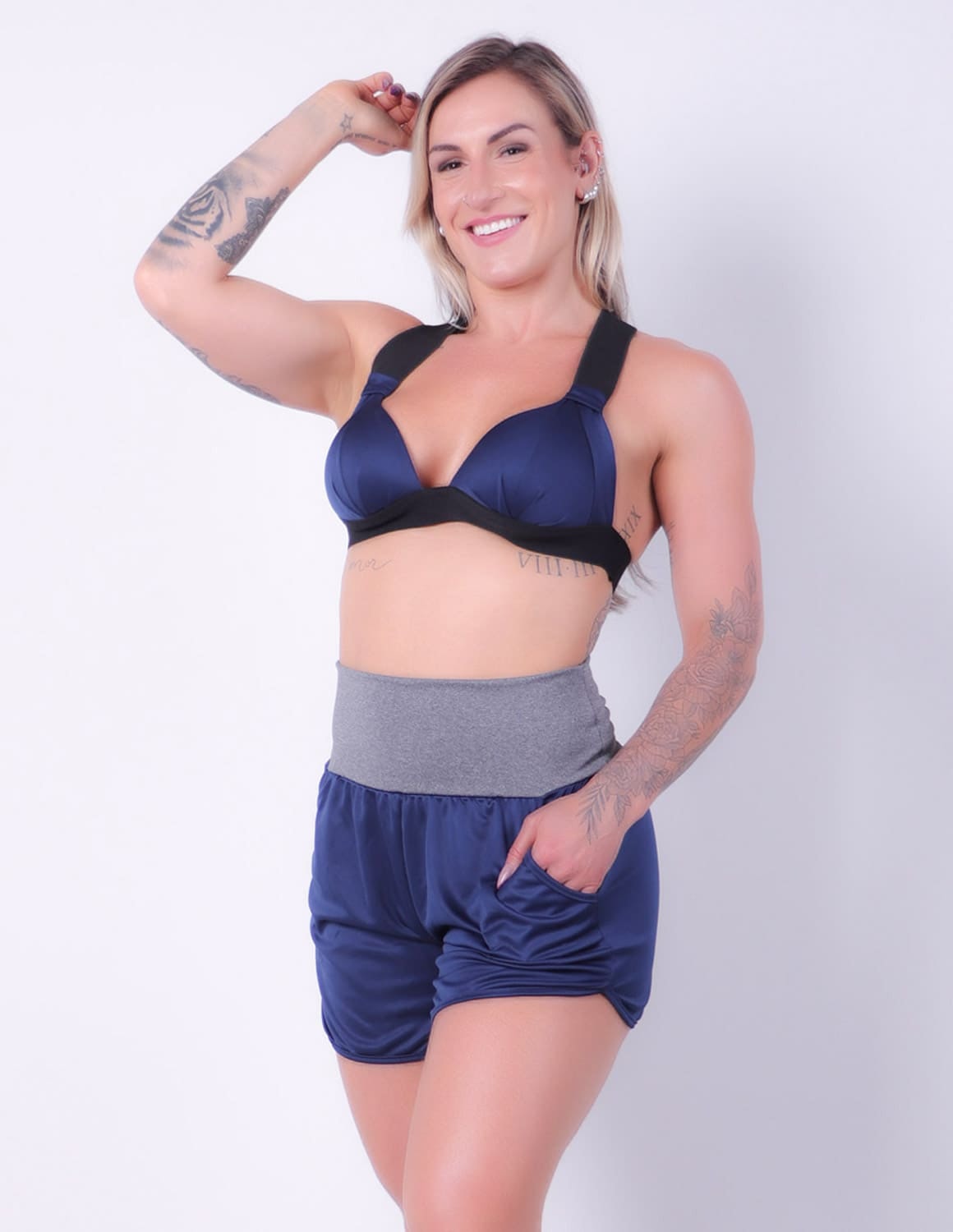 Conjunto para Academia Fitness em Dry Fit com Short e Top com Bojo | Ref: 8.8.0212-1803