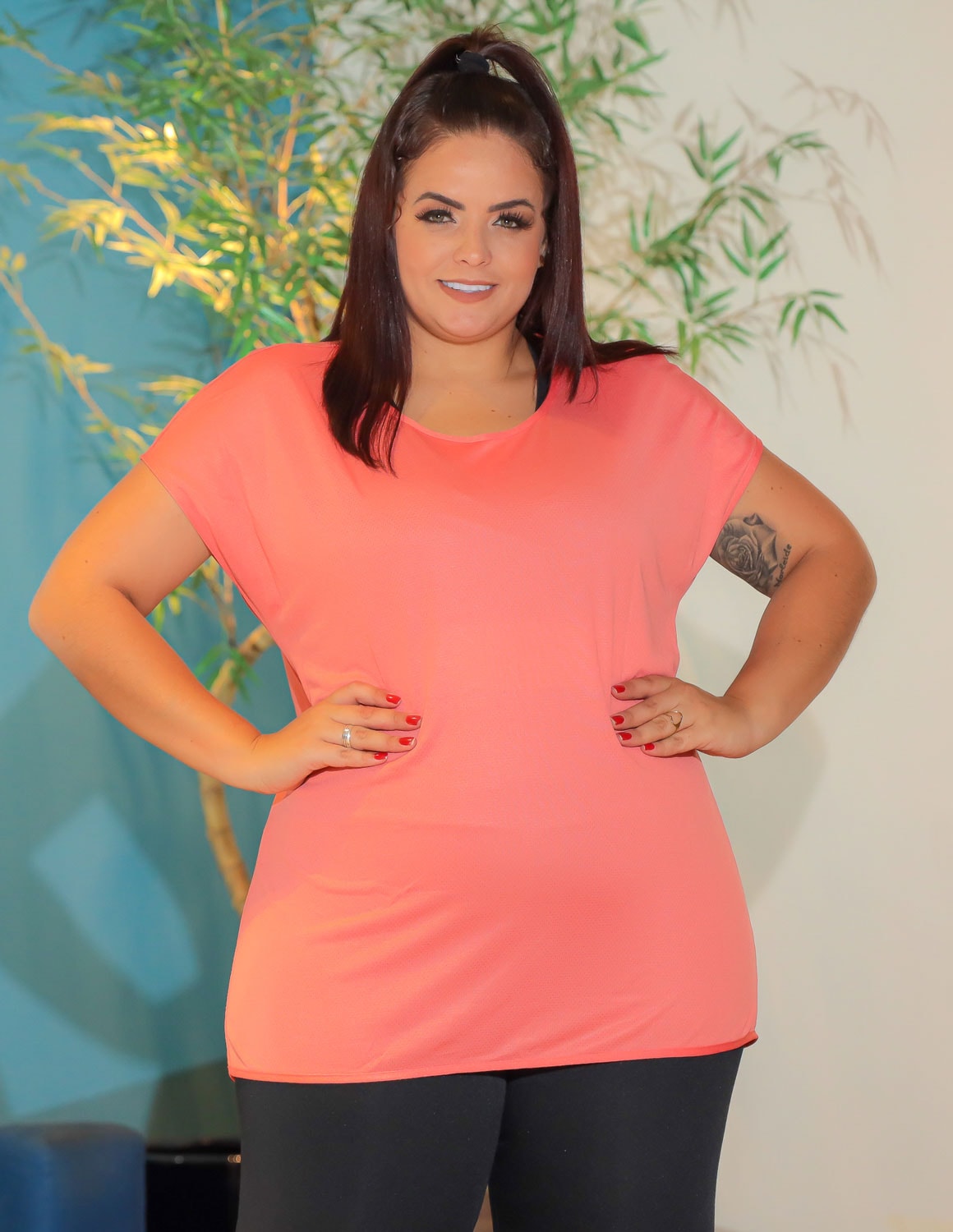 Blusa Fitness Feminina Plus Size em Dry Fit Coral | Ref: 4.4.1752-12