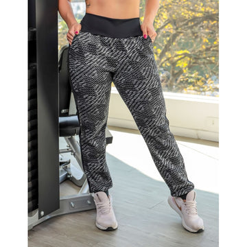 Calça Jogger Texturizada em Tecido Jacquard Moletom | Ref: 3.3.2589-3245