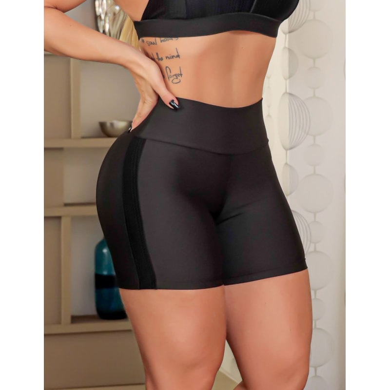 Shortinho Fitness Feminino com Recortes Laterais de Poliamida Texturizada | Ref: 4.4.4444-01