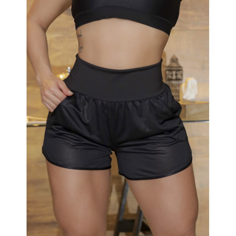 Conjunto Fitness Feminino em Dry Fit com Top e Shorts com Bolsos