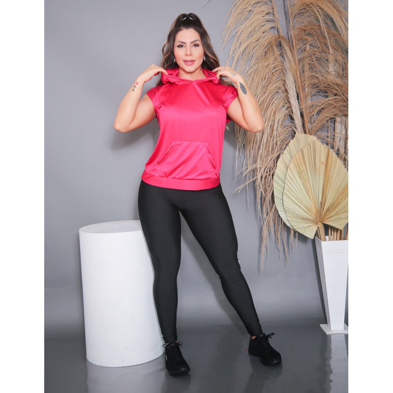 Colete Feminino Fitness Fechado em Dry Fit com Capuz