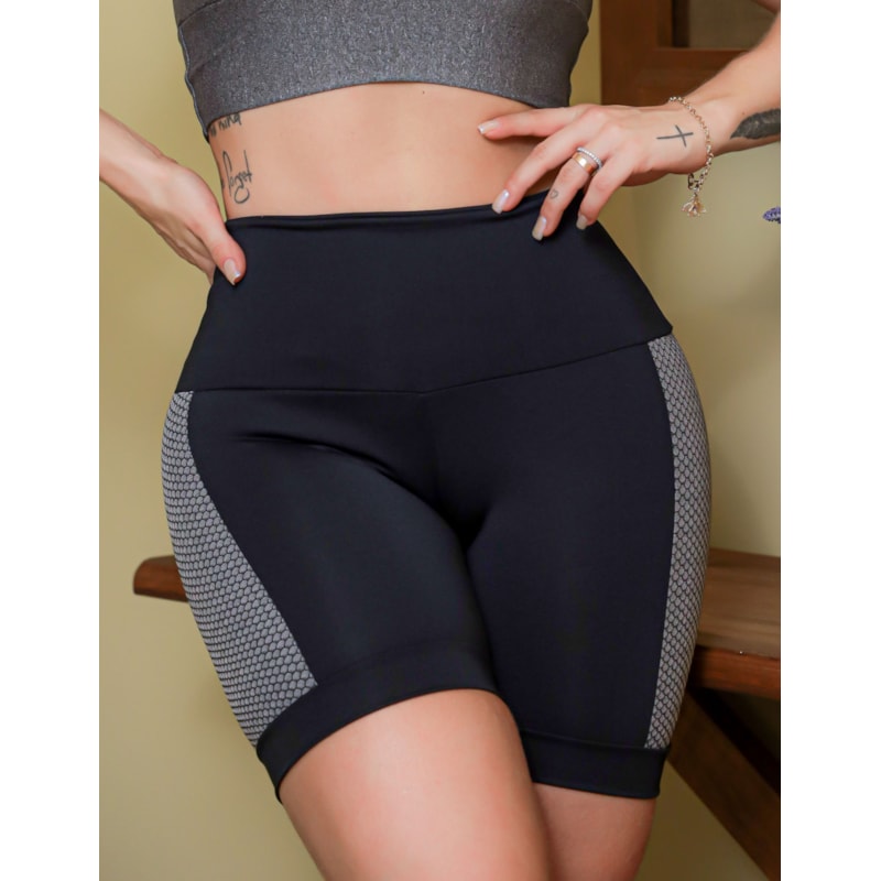 Short Fitness com Recorte em Jacquard nas Laterais e Barra