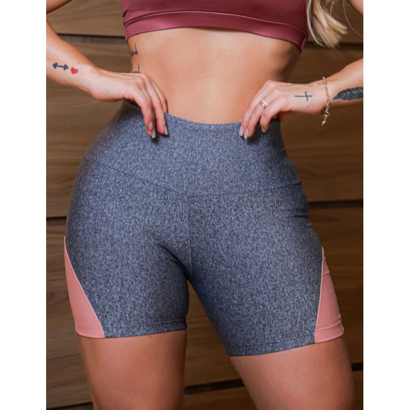 Shortinho para Academia Feminino com Recortes nas Laterais