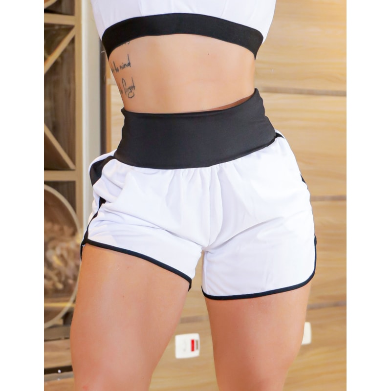 Short Fitness de Corrida Feminino Dry Fit  com Bolsos