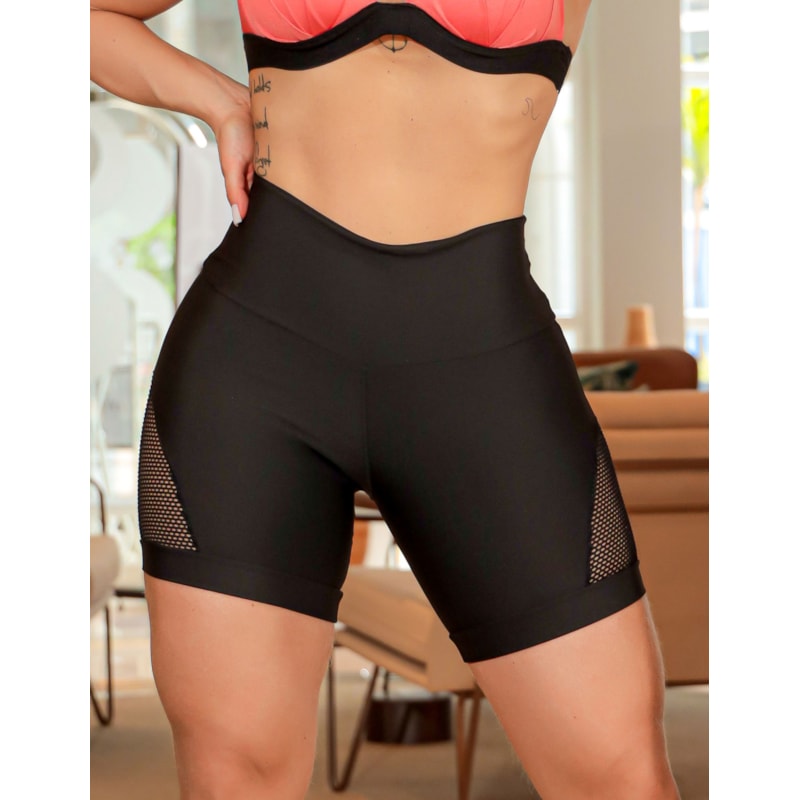 Bermuda Meia Coxa Para Academia Feminina com Recortes de Tela