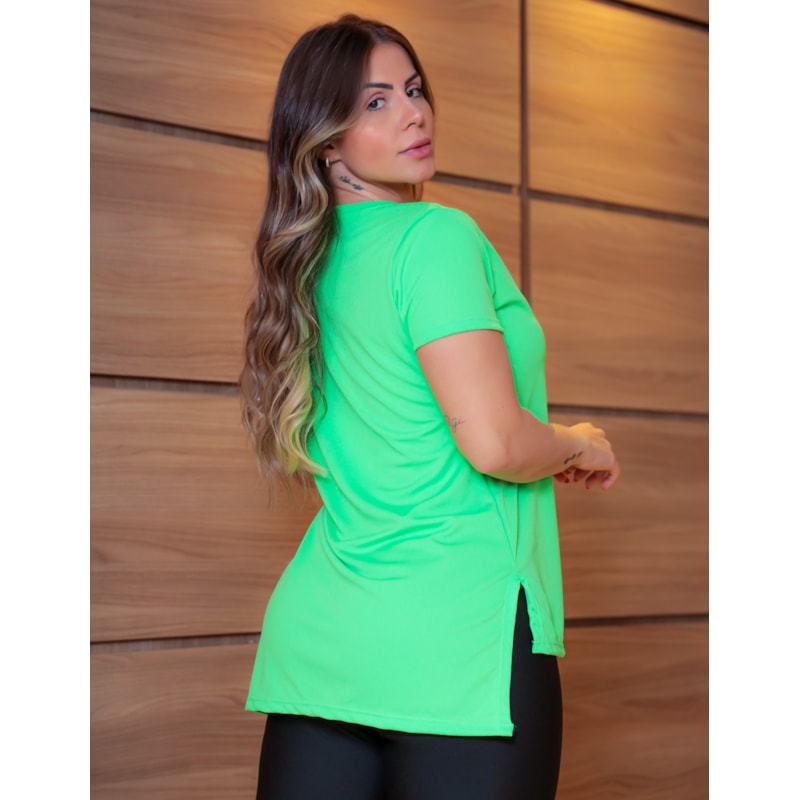 Camisa Mullet Academia em Tecido Furadinho Feminina