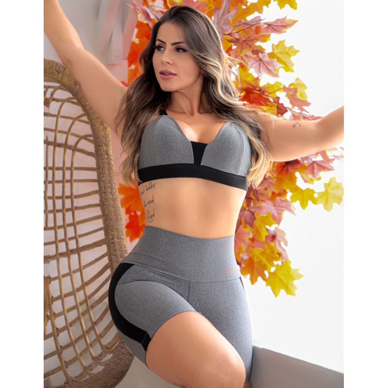 Conjunto Fitness Feminino Academia Short e Top com Bojo