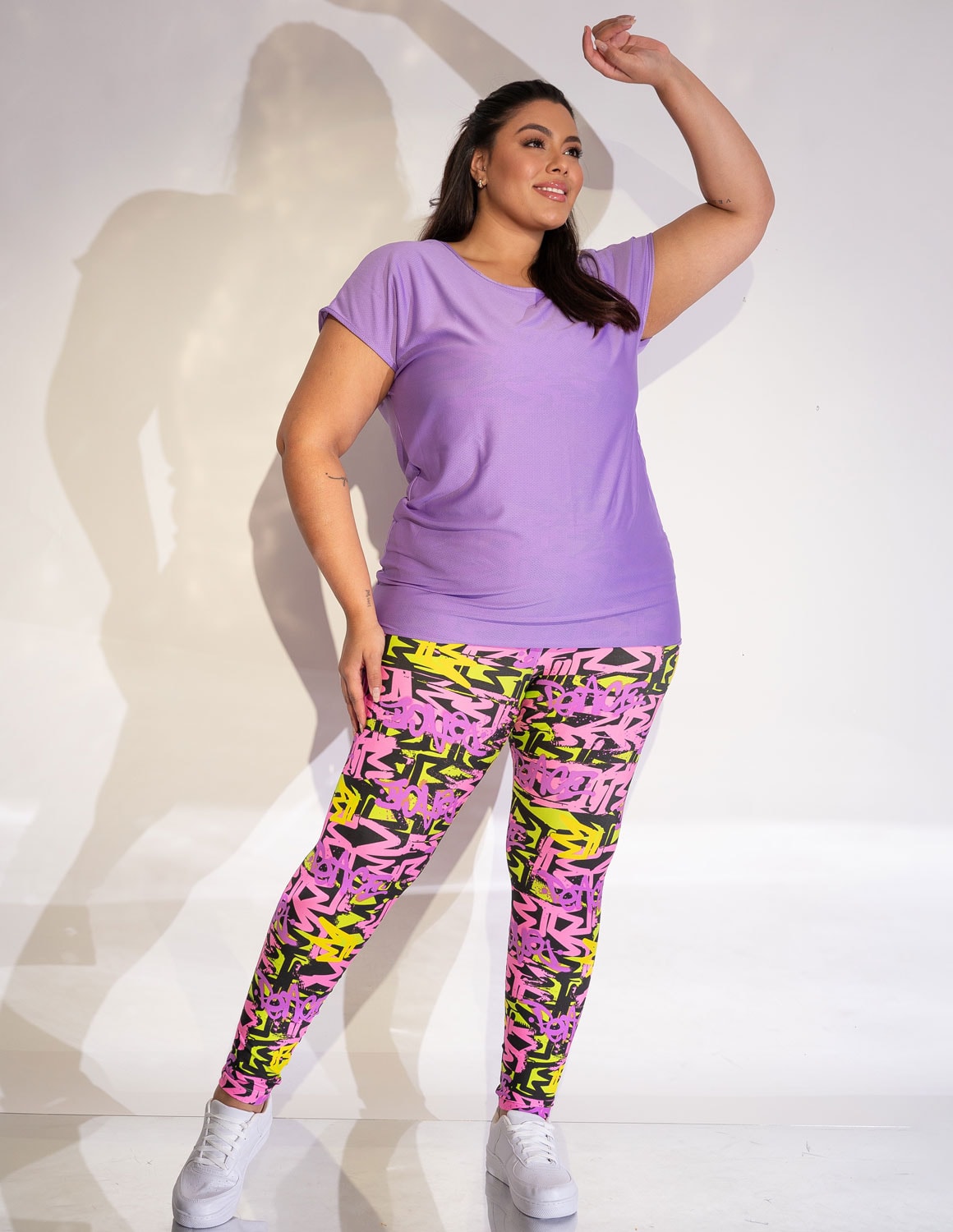 T-Shirt Feminina Plus Size Esportiva Fitness em Dry Fit