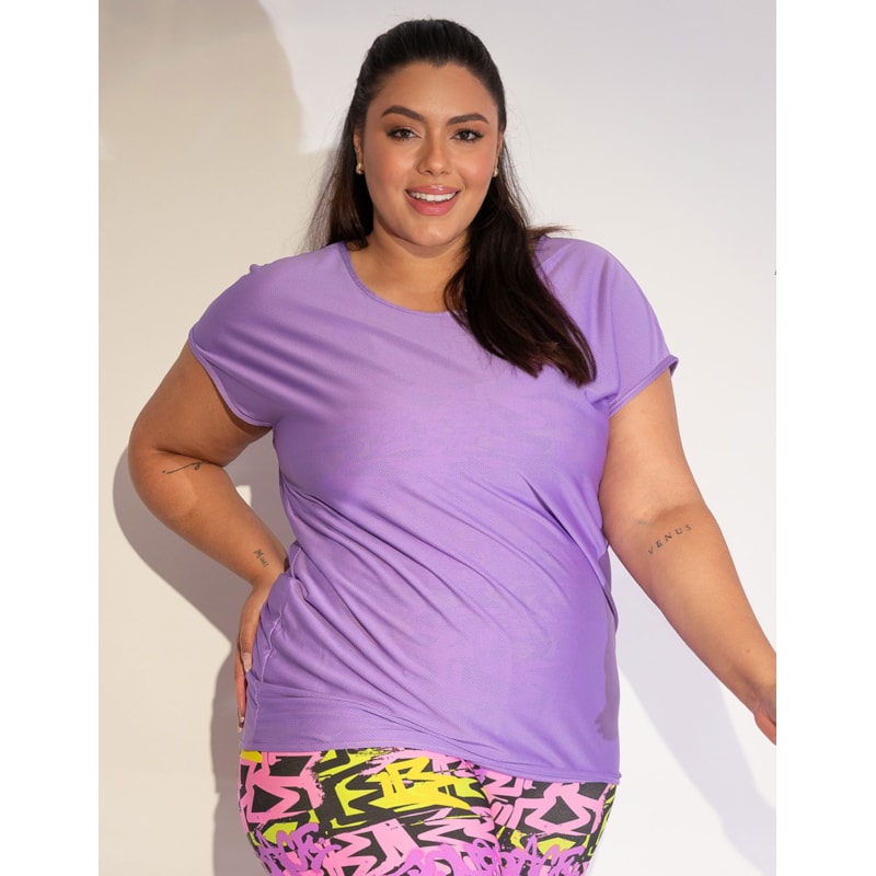 T-Shirt Feminina Plus Size Esportiva Fitness em Dry Fit