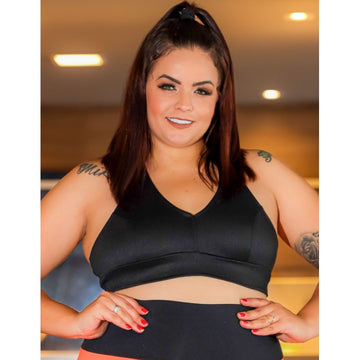 Cropped Plus Size Feminino em Crepe de Alfaiataria sem Bojo