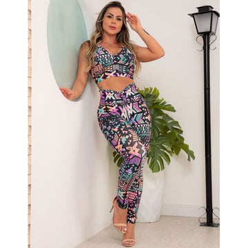 Conjunto Esportivo com Calça Empina Bumbum e Cropped com Bojo Removível Estampado