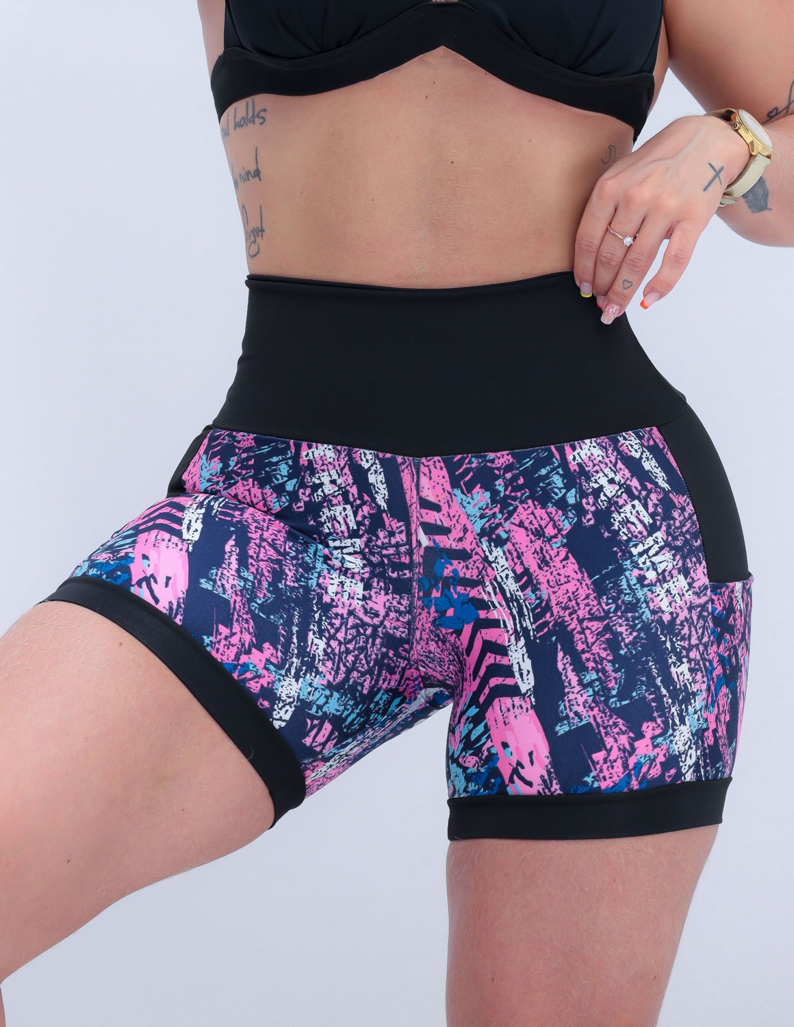 Shortinho Feminino Academia Fitness Estampado Cós Alto e Bolsos