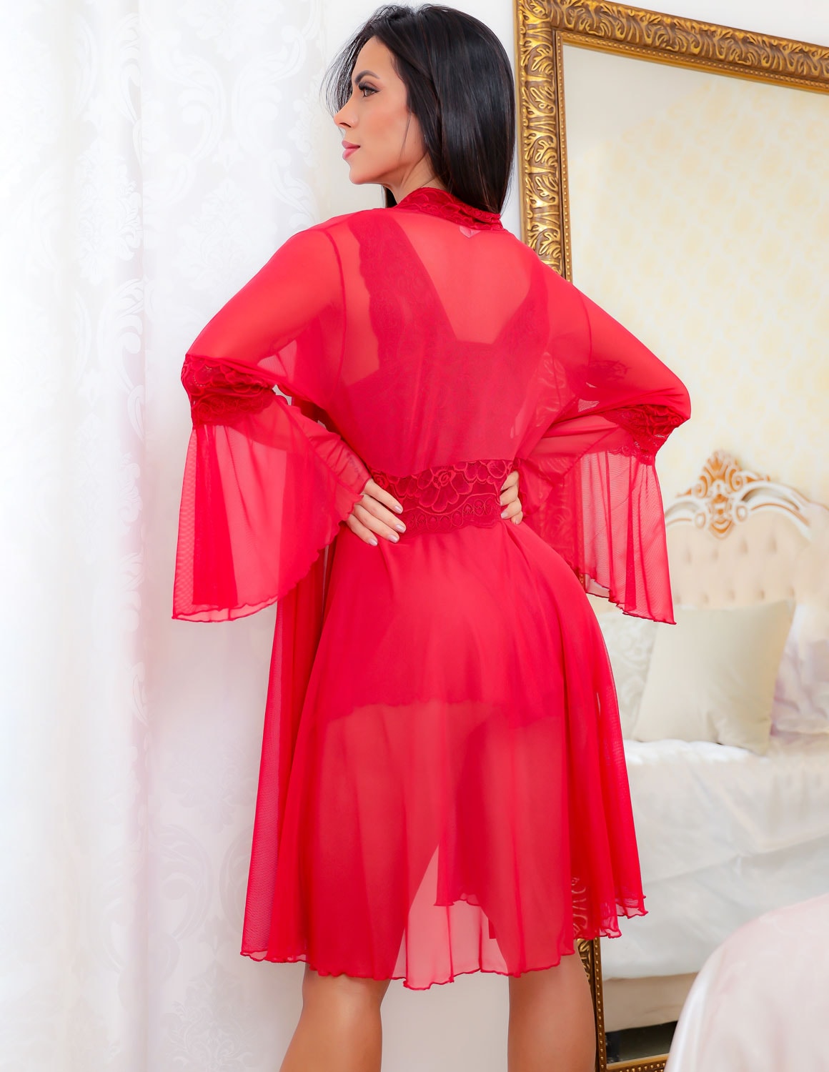 Conjunto Noite Sensual Feminino com Camisola e Robe de Tule e Renda