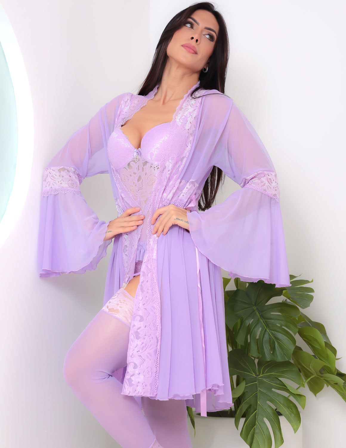 Look Sexy Feminino em Tule e Renda  Jacatrônica com Robe e Espartilho Completo