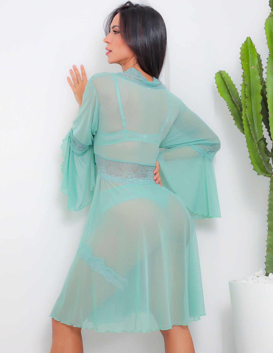Conjunto de Lingerie Rendado Strappy Com Robe Luxo