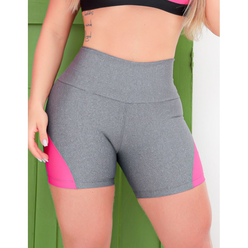 Short Fitness Feminino com Recortes Laterais para Academia
