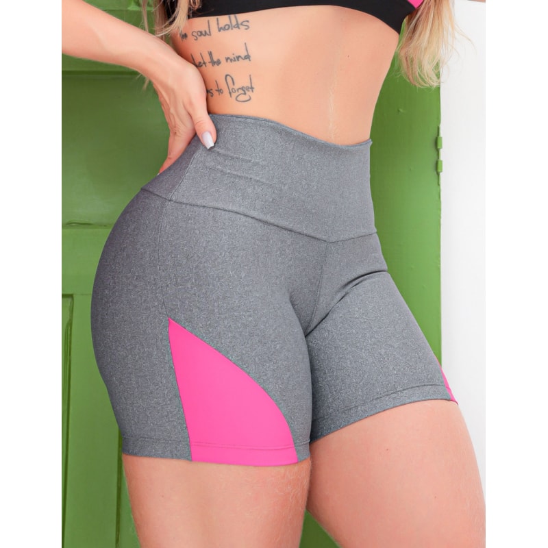 Short Fitness Feminino com Recortes Laterais para Academia