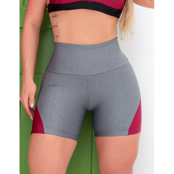 Shortinho de Ginástica Fitness para Mulheres com Recortes Laterais