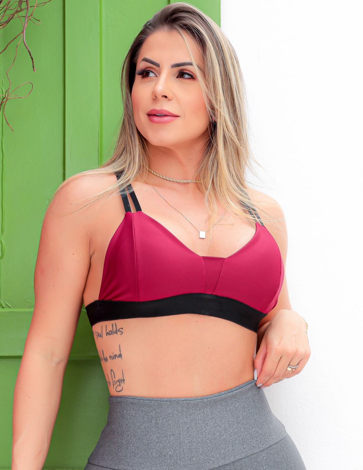 Conjunto Fitmoda Fitness Short e Top Academia Feminino - Esportivo