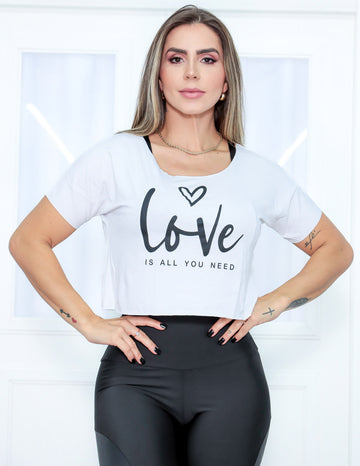 Blusa Cropped Academia Feminina com Mangas e Estampa - LOVE IS ALL YOU NEED