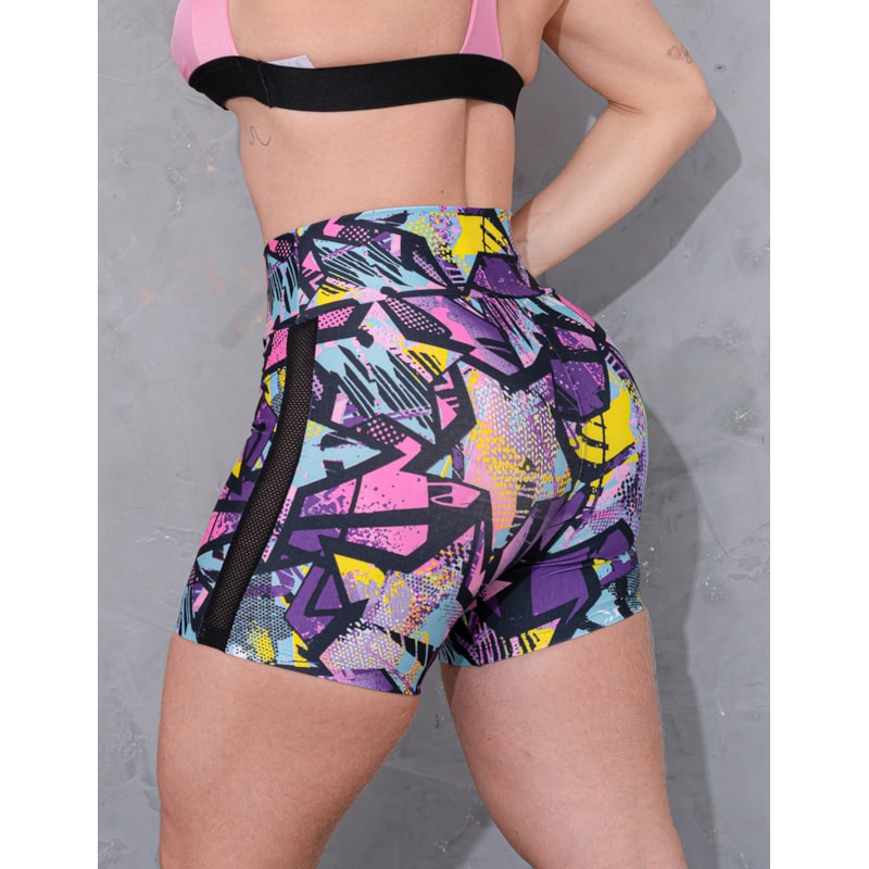Shorts Fitness Feminino Estampado com Detalhes em Tela