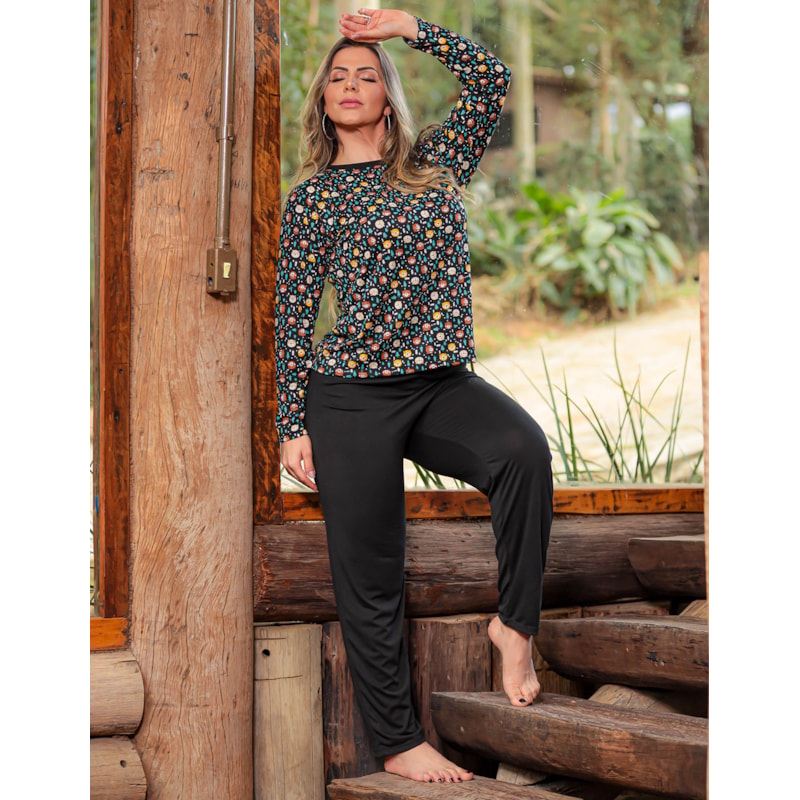 Pijama Feminino Estampado com Blusa Manga Longa e Calça