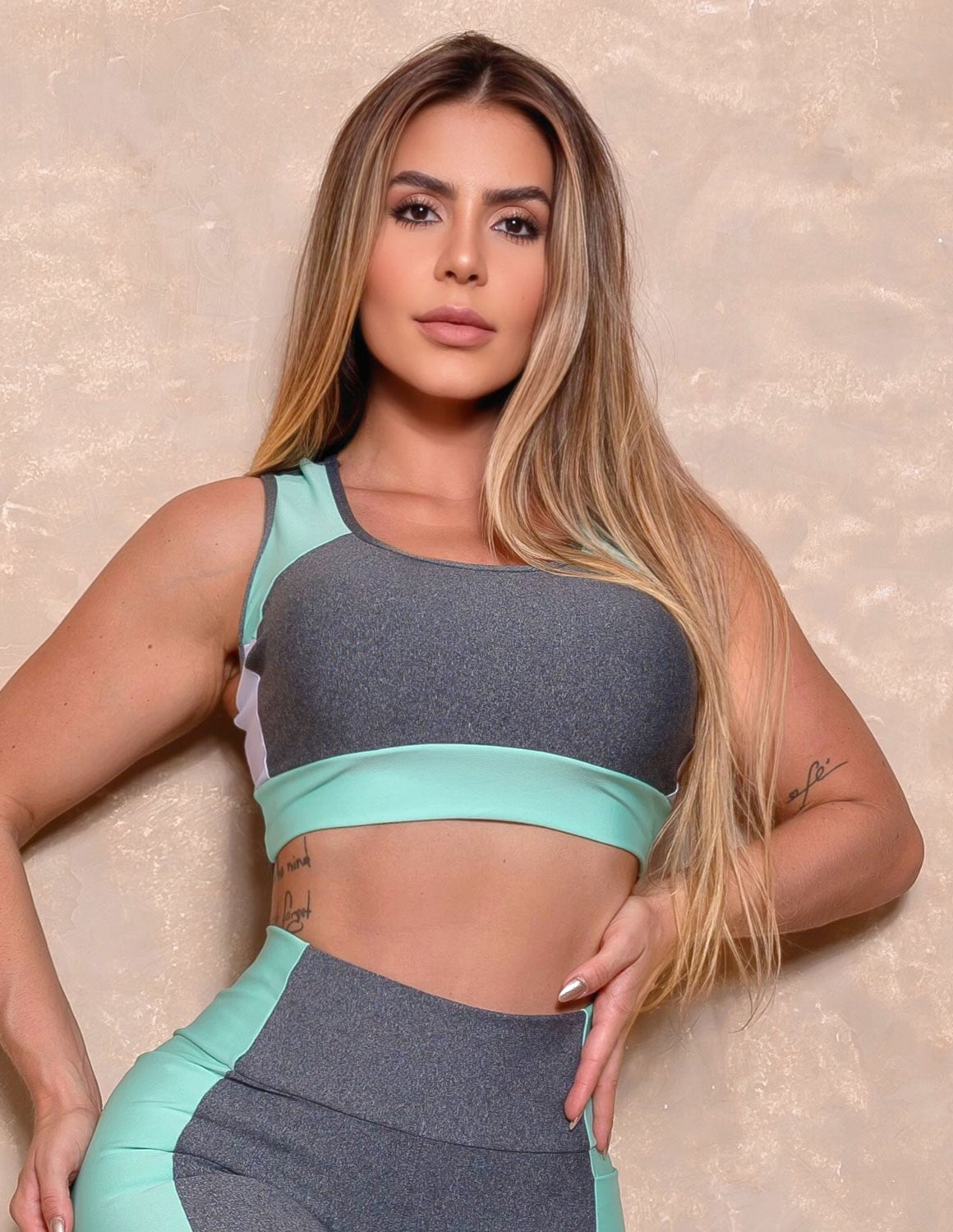 Cropped Feminino Fitness sem Bojo Estilo Nadador