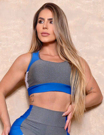 Cropped Fitness Feminino com Recorte Colorido sem Bojo